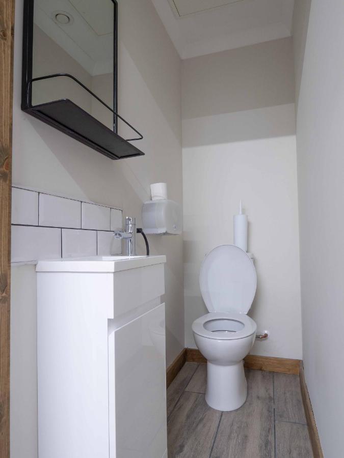 Ben Nevis Inn Rooms Fort William Esterno foto
